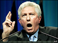 Duceppe being chill.jpg